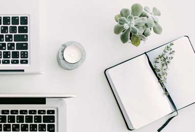 冯提莫直播十年转型美妆界，揭秘身形转变秘密，稳坐顶流之位