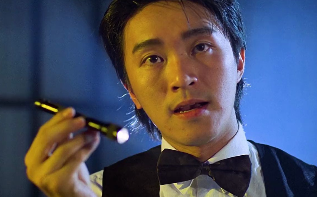 李小龙的演艺生涯高峰与低谷_世界拆船市场三大高峰和低谷_巅峰李小龙