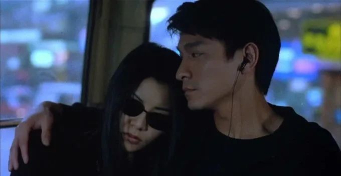 巅峰李小龙_李小龙的演艺生涯高峰与低谷_高峰低谷电的时间段