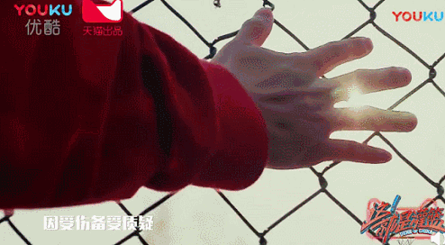 李易峰参与新综艺录制，期待精彩展现_李易峰综艺节目2021_李易峰综艺感很强