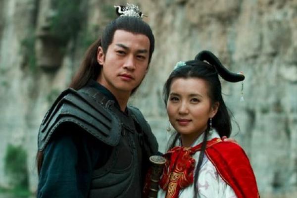 吕布打过的胜仗_吕布有何战绩_吕布在各大战役中的表现