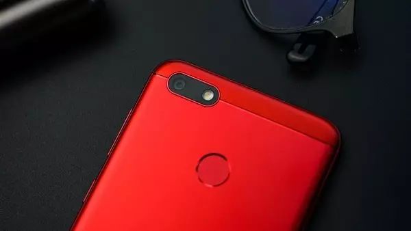 多彩手机壁纸_手机多彩引擎有什么用_nova系列手机的多彩外观选择