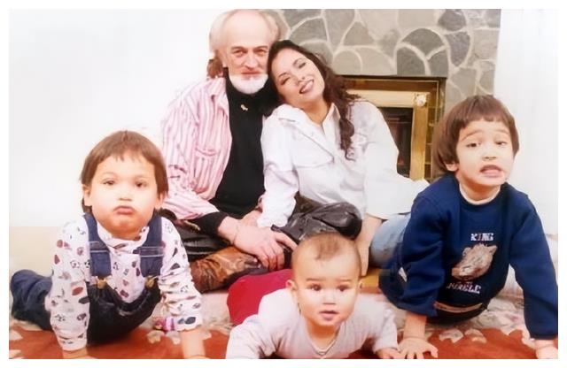 形容事业的低谷与高峰的句子_高峰低谷事业成功案例_事业的高峰与低谷