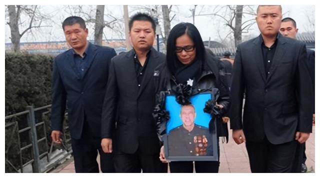 事业的高峰与低谷_高峰低谷事业成功案例_形容事业的低谷与高峰的句子