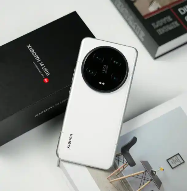 vivo的镜头是蔡司的吗_评测ViVo的拍照效果：从镜头到成像_vivo镜头模糊怎么办