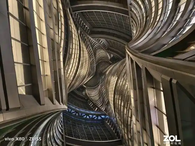 vivo什么镜头_评测ViVo的拍照效果：从镜头到成像_vivo镜头模糊怎么办
