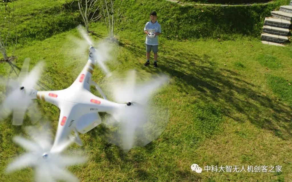 无人机产业：国家战略性新兴产业的未来与经济增长新动力