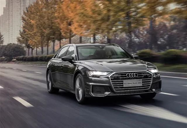 如何打造你的奥迪个性化配置？_奥迪个性化配置打造什么意思_奥迪个性化配置打造方案