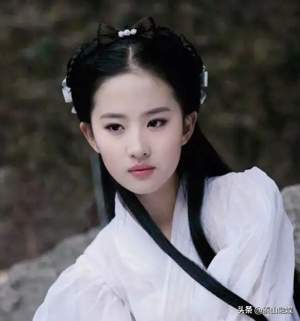 刘亦菲的影视回归：新作品瞩目_刘亦菲回中国了吗_33岁刘亦菲再回巅峰