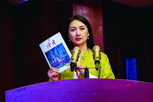 跨界的歌手_华晨宇与跨界艺人共同创作，突破音乐界限_跨界歌王华晨宇