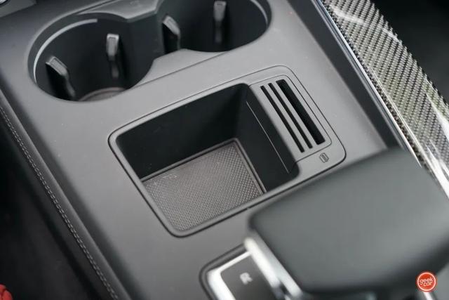 奥迪车载娱乐系统打不开_评测奥迪的车载娱乐系统：功能与体验_奥迪娱乐系统叫什么