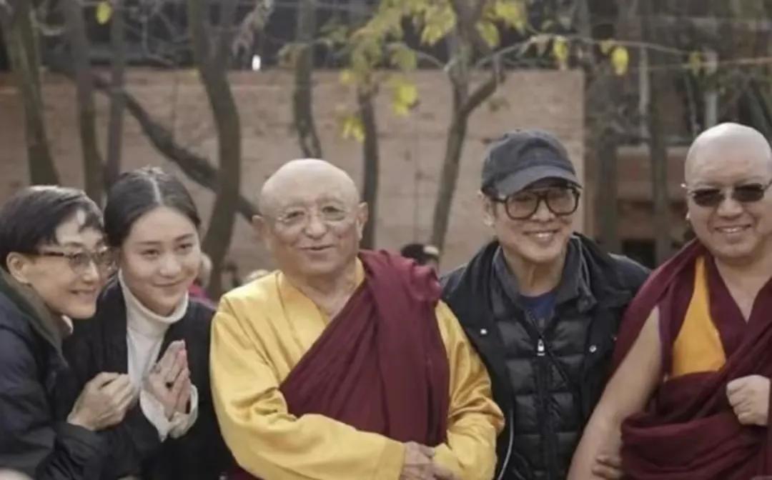 李连杰故事经历_李连杰的个人生活与成长故事_李连杰成长史