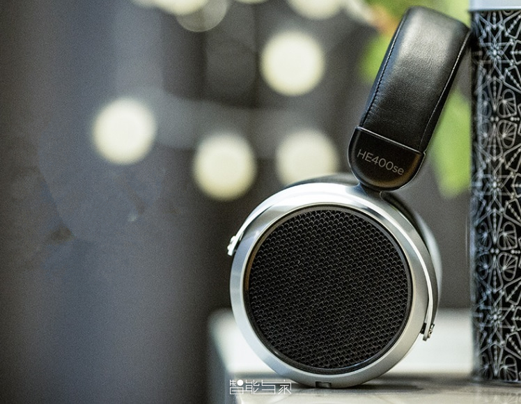 深度遍历和广度遍历使用场景_巫师2分散场景深度_深度解析一加的快充技术与应用场景