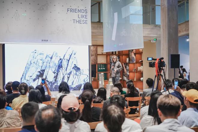 奔驰的未来：创新、可持续与品牌愿景_奔驰的愿景_奔驰引领行业发展