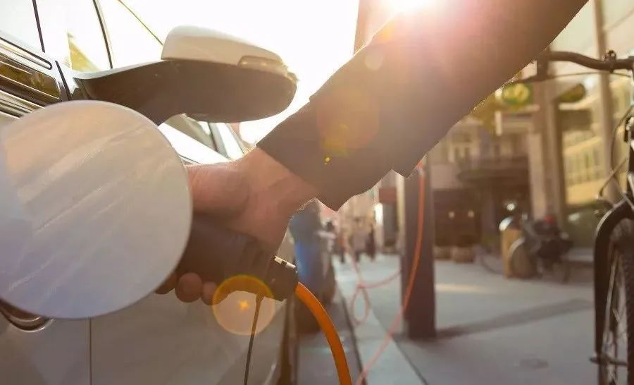 电动汽车技术革新的希望与担忧_电动汽车技术创新_电动汽车未来制胜关键