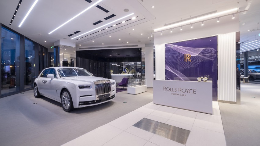 惊！劳斯莱斯直降100万，超豪华品牌也“崩盘”？