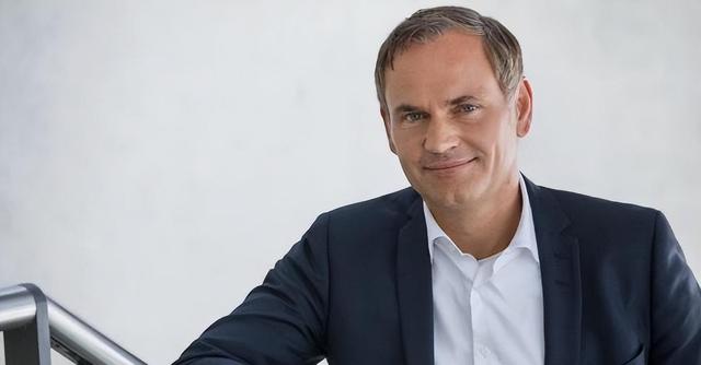 中国被誉为“最赚钱品牌”的保时捷，被集体“抗议”和“抵制”？-有驾