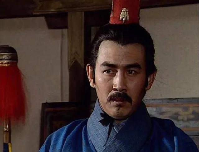 诸葛亮家族三兄弟为何分别效力曹魏、蜀汉、东吴？揭秘乱世英雄背后的家族传奇