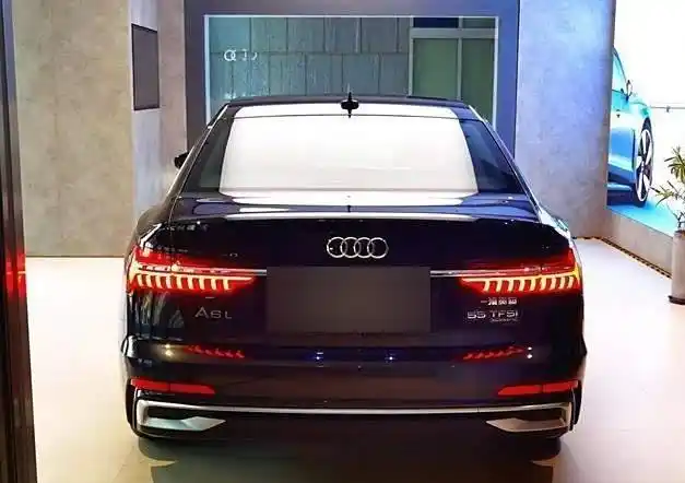 宝马动感驾驶风格有啥不一样_宝马的动感驾驶是什么意思_宝马的驾驶体验：动感与舒适的平衡