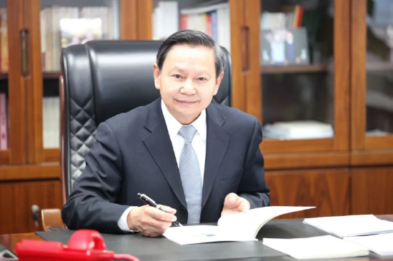 中国轻工业联合会会长张崇和