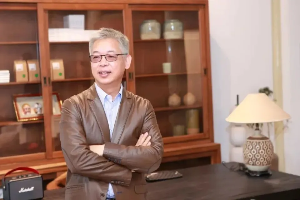 数字金融如何颠覆传统金融形态并引发新的风险机制探讨