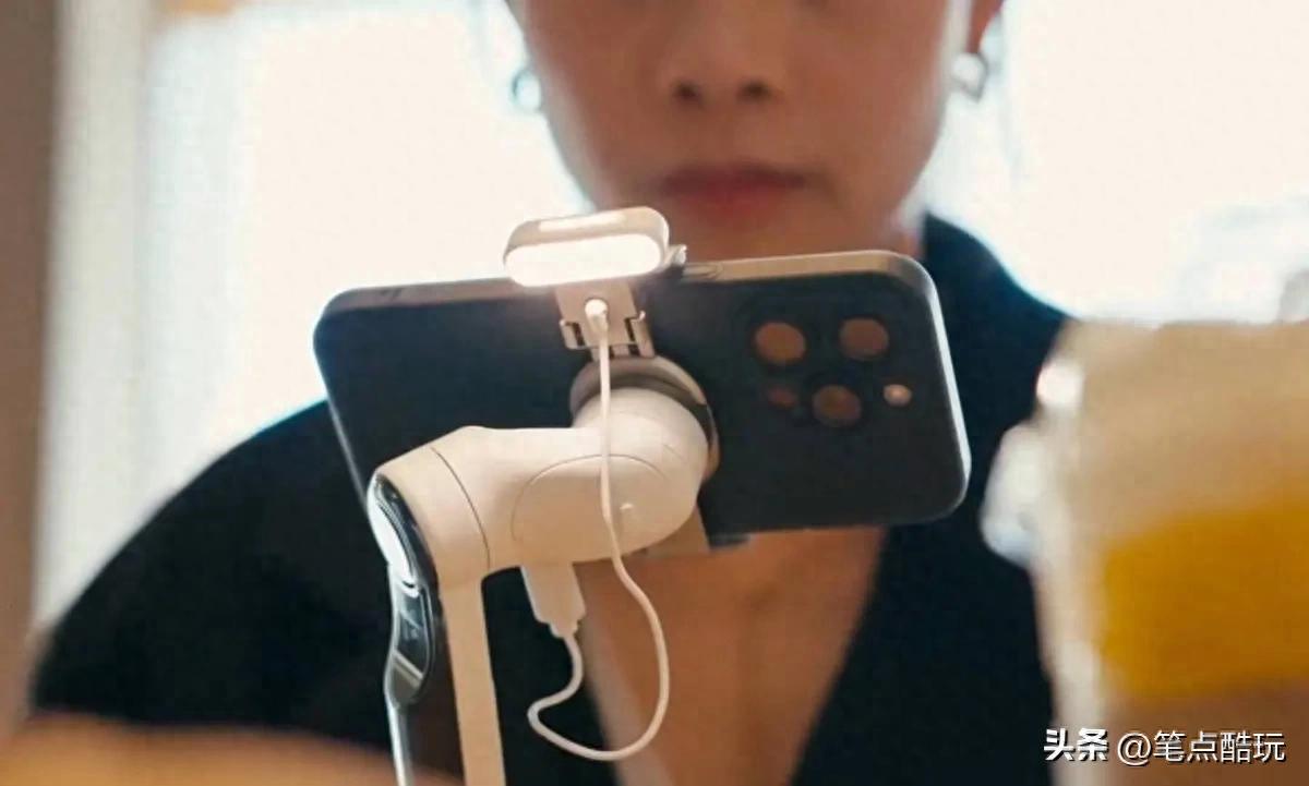 2024年旗舰手机防水大比拼：IP68标准成标配，小米15、iPhone 15 Pro等多款机型支持水下拍照