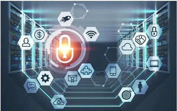 去中心化：法定货币或传统货币（如欧元和美元）由中央银行和政府等中央机构发行和控制。但加密货币采用一种称为区块链的技术，没有任何中央机构控制系统。衡量去中心化的流行方法之一是通过中本聪系数。_货币中心化_中央银行货币调控