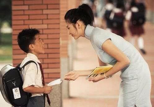 影视剧中最受欢迎的十大女老师形象，你最喜欢哪一个？