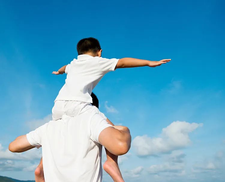 周杰伦常用的社交软件_周杰伦的社交媒体日常，真实好玩_周杰伦在的社交平台叫什么