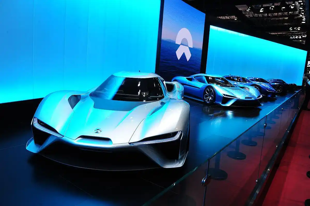 小米SU7：智能领航，颠覆新能源汽车出行体验的全新标准