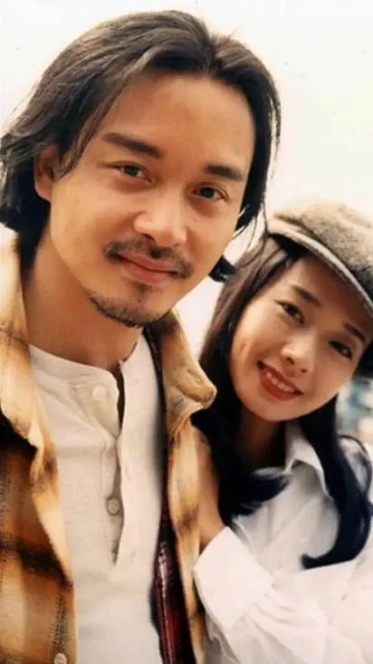 张国荣十大文化偶像_张国荣的粉丝文化与影响力_张国荣的粉丝是什么年代