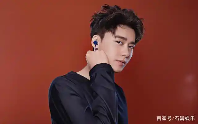 李易峰演技炸裂_李易峰演技吐槽_李易峰在新剧中挑战反派角色，演技受赞