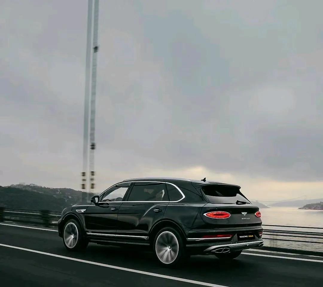 宾利顶级豪车_宾利顶级_宾利汽车：豪华与性能的完美结合